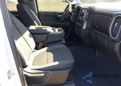 2019 Chevrolet Silverado 1500 Lt z USA, uszkodzony, nr VIN 1GCUYDED6KZ213563